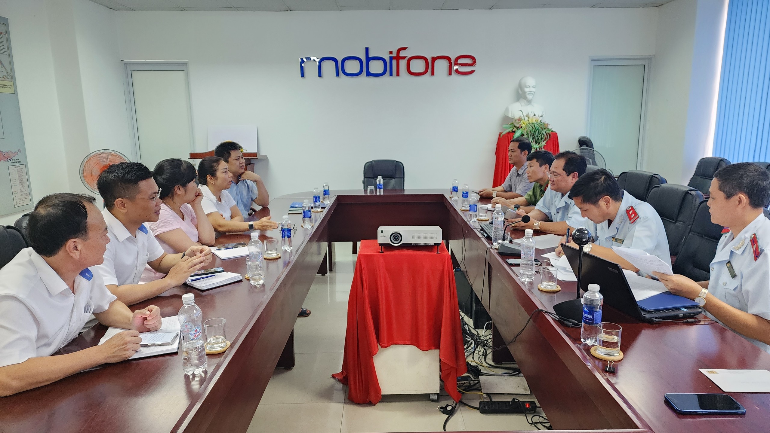 Kết luận thanh tra diện rộng việc đăng ký, quản lý, lưu giữ thông tin thuê bao di động tại MobiFone Thừa Thiên Huế.